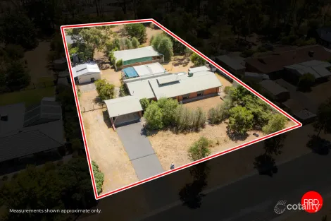 12 Mcinnes St, Big Hill, VIC 3555