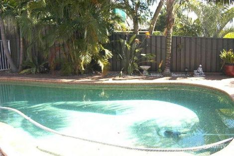 Property photo of 27 Oriole Place Ingleburn NSW 2565