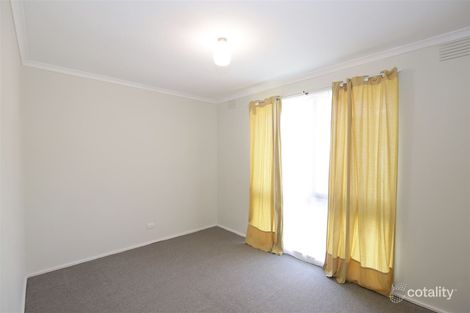 29 Whitehaven Cres, Noble Park North, VIC 3174