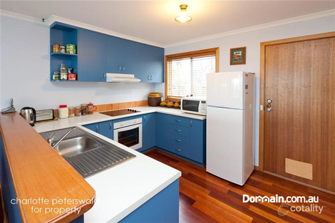 Property photo of 32 Orana Place Taroona TAS 7053