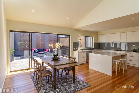 Property photo of 9 St Johns Wood Road Mount Waverley VIC 3149