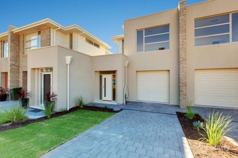 27 Ramsay Ave, Seacombe Gardens, SA 5047