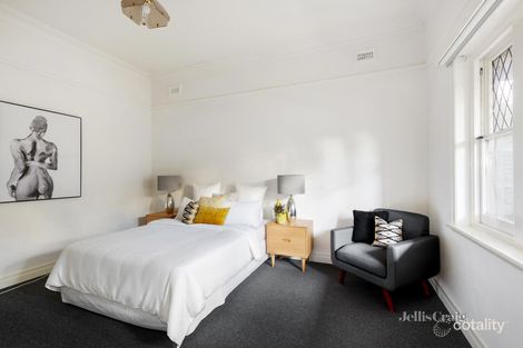 Property photo of 2 Findon Crescent Kew VIC 3101