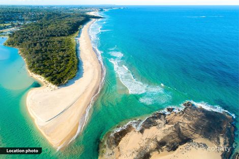 Property photo of 16 Bonnie Troon Close Dolphin Point NSW 2539