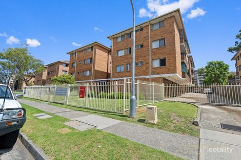 2/11 Forbes St, Warwick Farm, NSW 2170