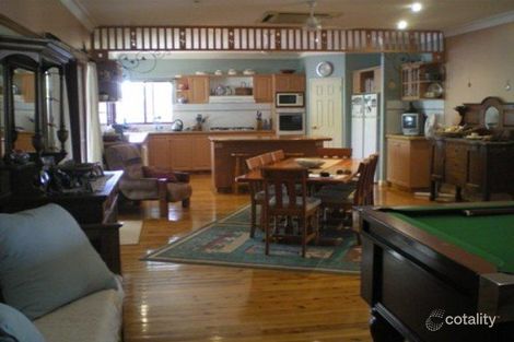 Property photo of 10 Wedge Place Millars Well WA 6714