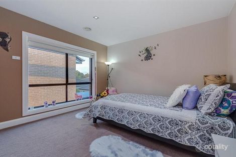 Property photo of 4 Timbertop Terrace Keysborough VIC 3173