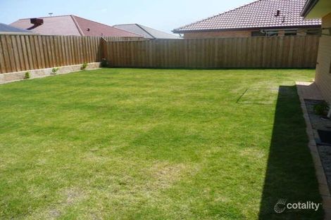 Property photo of 5 Bonsall Drive Ellenbrook WA 6069