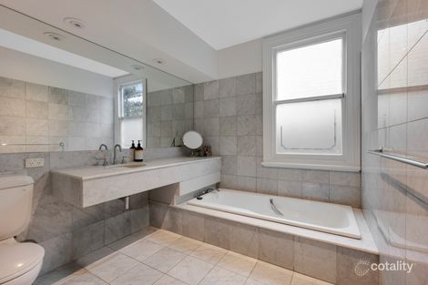 Property photo of 4 Oberon Avenue Hawthorn East VIC 3123