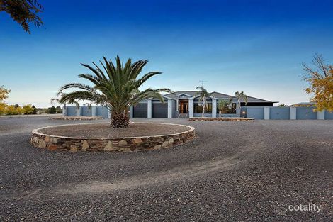 Property photo of 370 Tower Hill Drive Lovely Banks VIC 3213