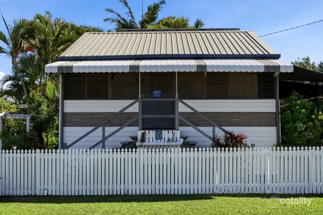 Property photo of 10 Castling Street West End QLD 4810