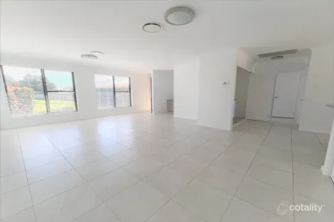 Property photo of 13/19-21 Boundary Road Dubbo NSW 2830