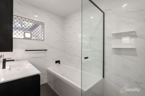 Property photo of 5 Amott Street Stafford Heights QLD 4053