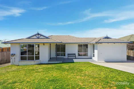 Property photo of 14 Magnolia Court Brighton TAS 7030