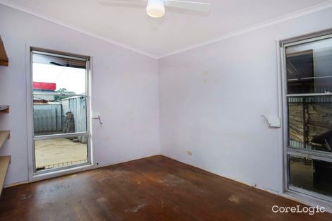 Property photo of 70 Fairbairn Road Sunshine West VIC 3020