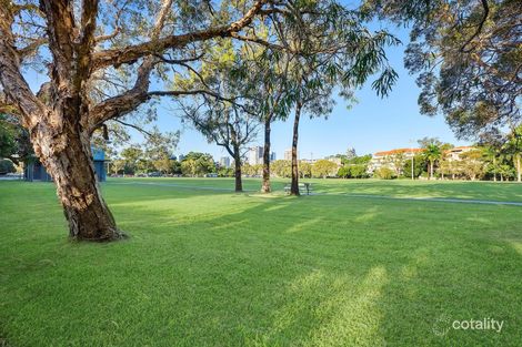 Property photo of 4/54 Dutton Street Coolangatta QLD 4225