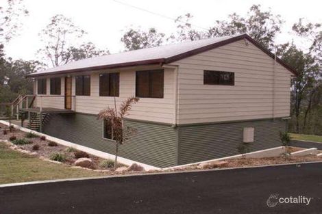 Property photo of 11 Clive Crescent Withcott QLD 4352