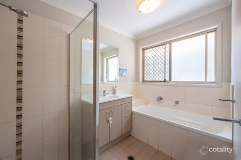 Property photo of 10 Romanda Place Marsden QLD 4132