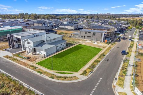 21 Defence St, Middleton Grange, NSW 2171