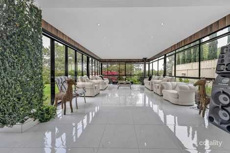 Property photo of 13 Wellington Place Caroline Springs VIC 3023