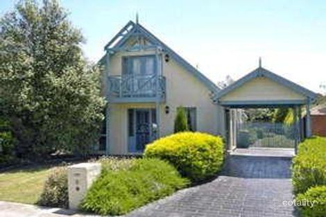 15 Lapstone Cres, Yallambie, VIC 3085