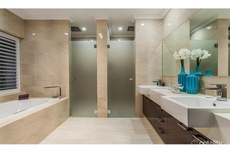 36 Mannikin Way, Maddington, WA 6109