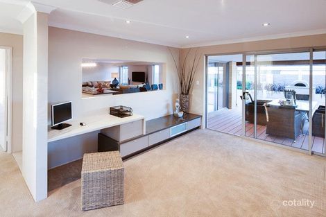 Property photo of 8 Anaconda Loop Dawesville WA 6211