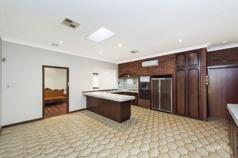 Property photo of 4 Cousins Close Kalamunda WA 6076