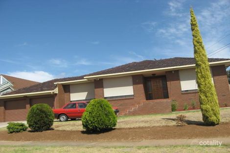 9 Clarks Rd, Keilor East, VIC 3033