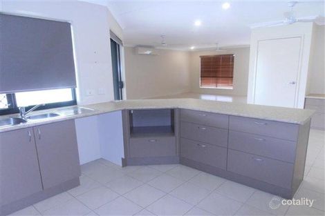 Property photo of 23 Limerick Way Mount Low QLD 4818