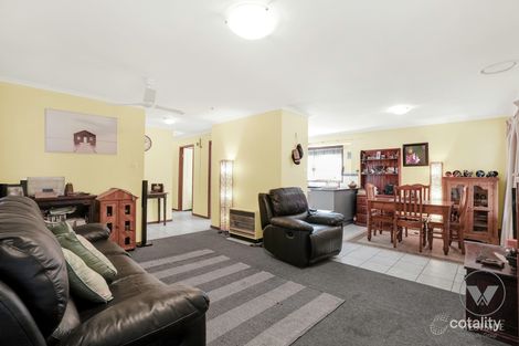 Property photo of 3 Queensbury Way Werribee VIC 3030
