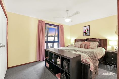 Property photo of 3 Queensbury Way Werribee VIC 3030