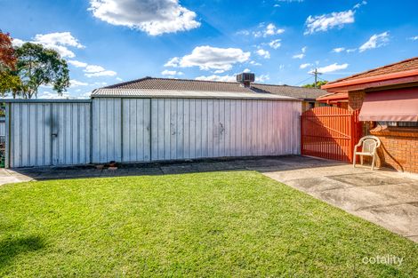 Property photo of 413W Ross Circuit Lavington NSW 2641