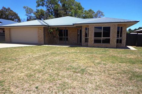 63 Sommerfeld Cres, Chinchilla, QLD 4413