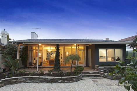 83 Ballarat Rd, Footscray, VIC 3011