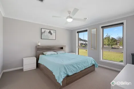 Property photo of 48 Cornwall Avenue Hamilton Valley NSW 2641