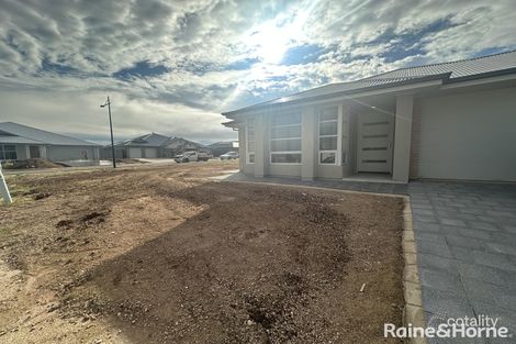 127 Central Ave, Roseworthy, SA 5371