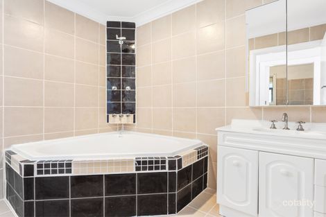 Property photo of 20 Chrysanthemum Avenue Lurnea NSW 2170