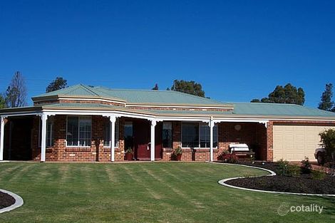 11 Platanus Pl, Helena Valley, WA 6056