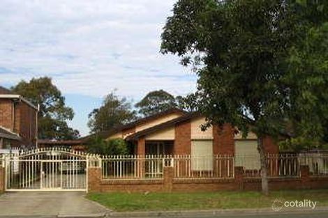 52 Corinda St, St Johns Park, NSW 2176