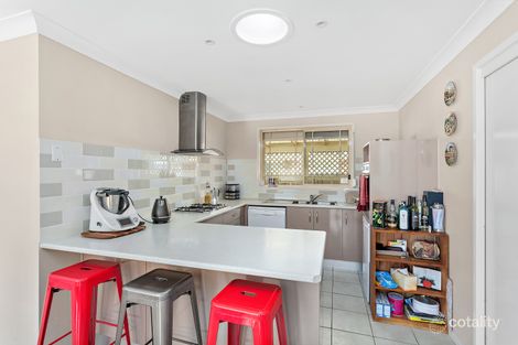 Property photo of 2/47 Bateman Avenue Albion Park Rail NSW 2527