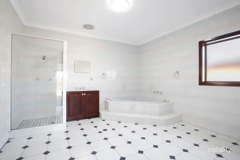 Property photo of 37 Chelmsford Avenue Maroubra NSW 2035