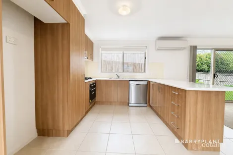 Property photo of 2/10 Rush Street Warragul VIC 3820