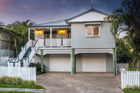 Property photo of 26 Landsdowne Street Coorparoo QLD 4151