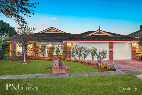 17 Vert Ave, Narre Warren South, VIC 3805