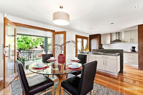 Property photo of 9 Banool Quadrant Doncaster East VIC 3109