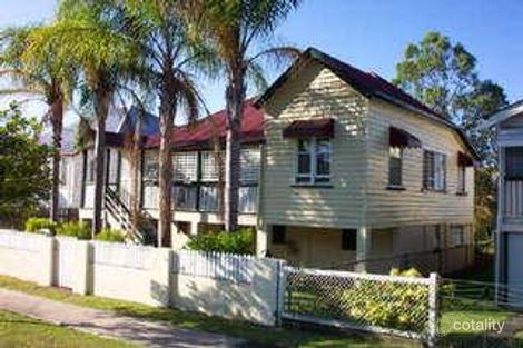 61 Dunellan St, Greenslopes, QLD 4120