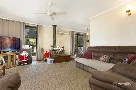Property photo of 5 Club Parade Kilmore VIC 3764