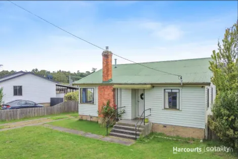 Property photo of 1 Sturt Crescent Mayfield TAS 7248