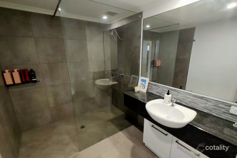 Property photo of 38/275-277 Esplanade Cairns North QLD 4870